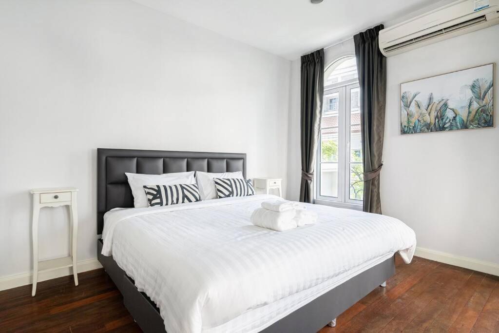 Miq_home901/asok Bts/resort Pool/12pax/1000mbwifi * Bangkok