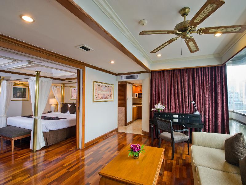 Mercure Sukhumvit 11 Hotel 4*
