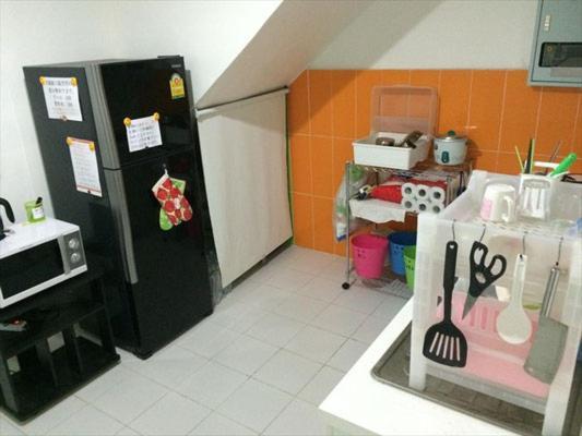 Guest house バンコク日本人宿その名もjp For Japanese Only Bangkok