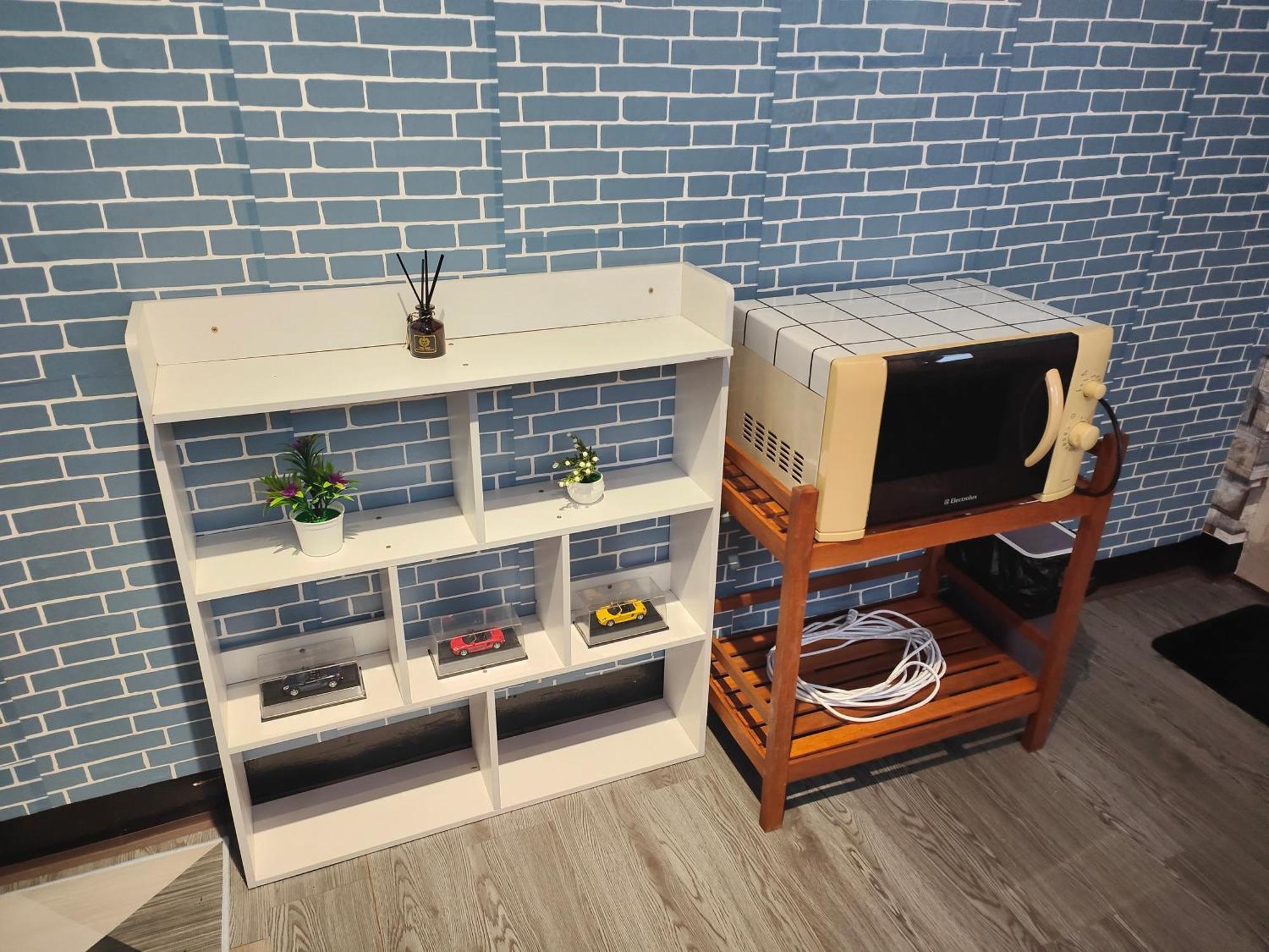 211 Olan Place Spacious With Free Wi-fi Appartement