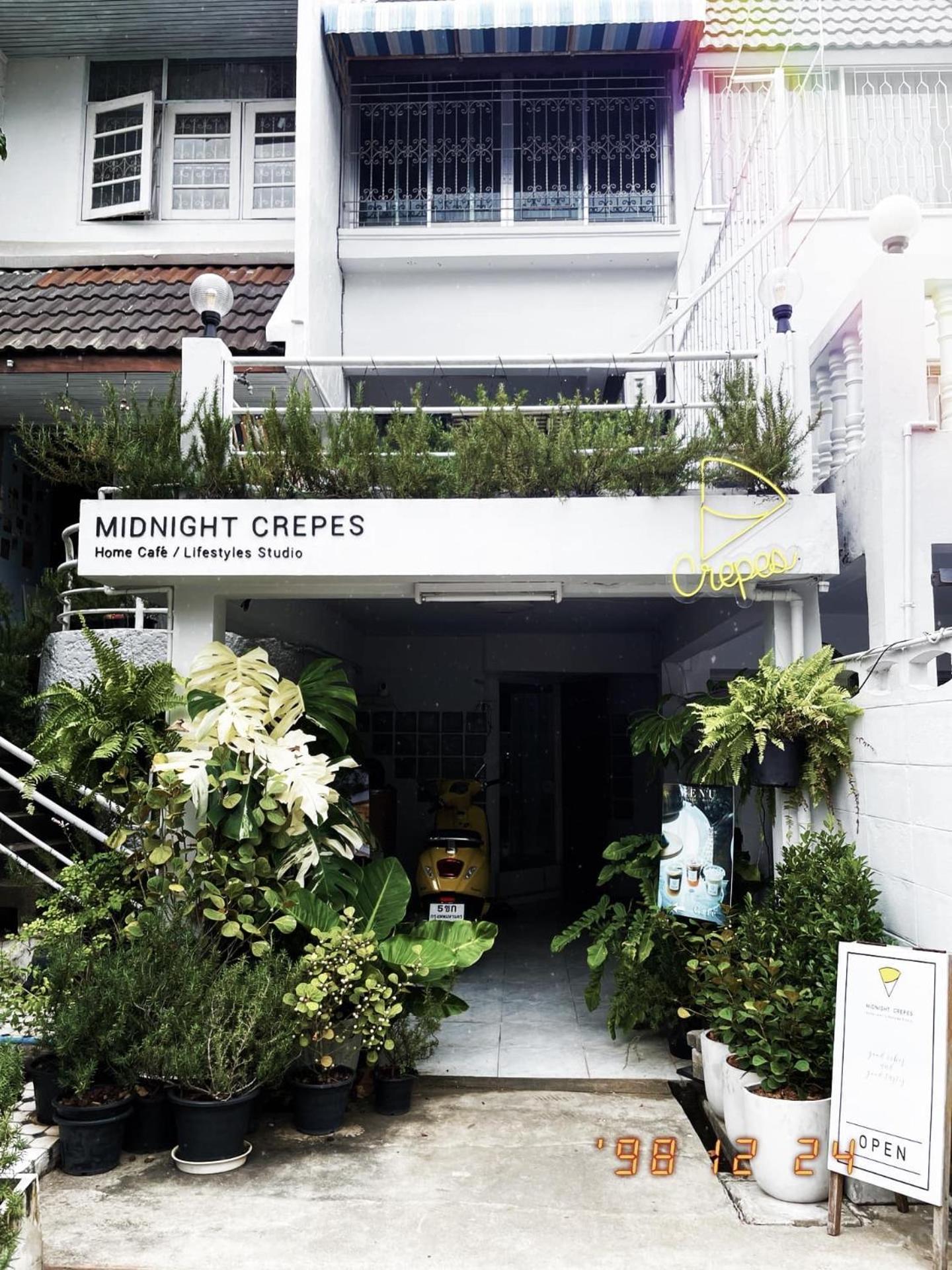 Midnight Crepes Homecafe/lifestyle Bangkok
