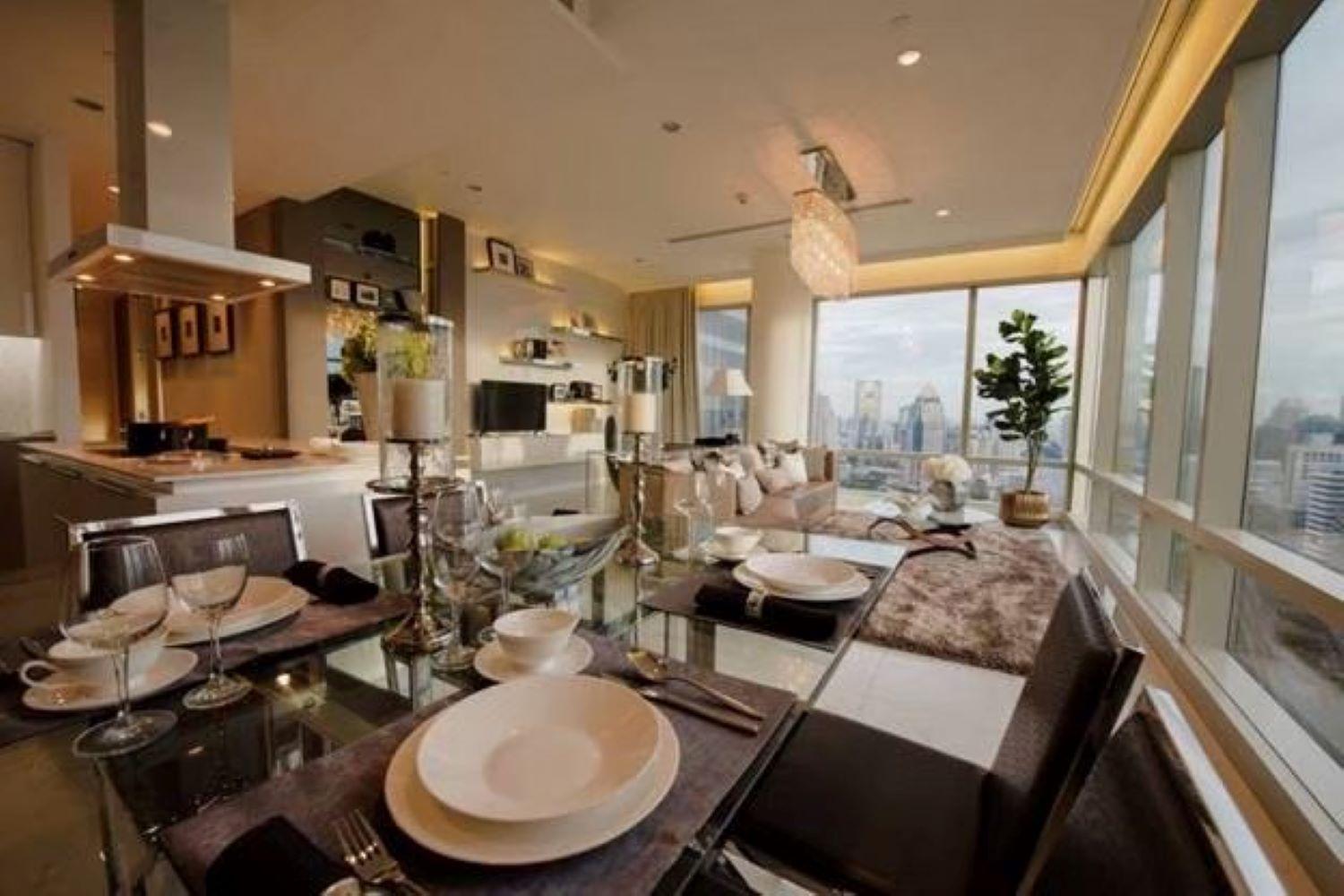 Elegant 2-bedroom Luxury Duplex On The 32nd Floor Of 185 Rajadamri Leilighet *
