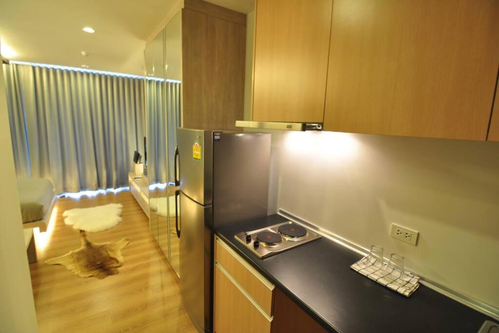 1 Bedroom Near Mrt & Bts Station. Apartment Bangkok