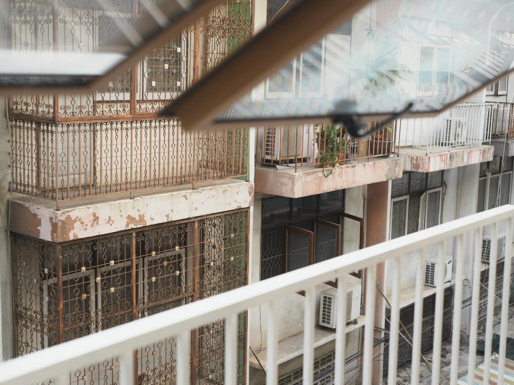 Asrama Krung Tone Bangkok