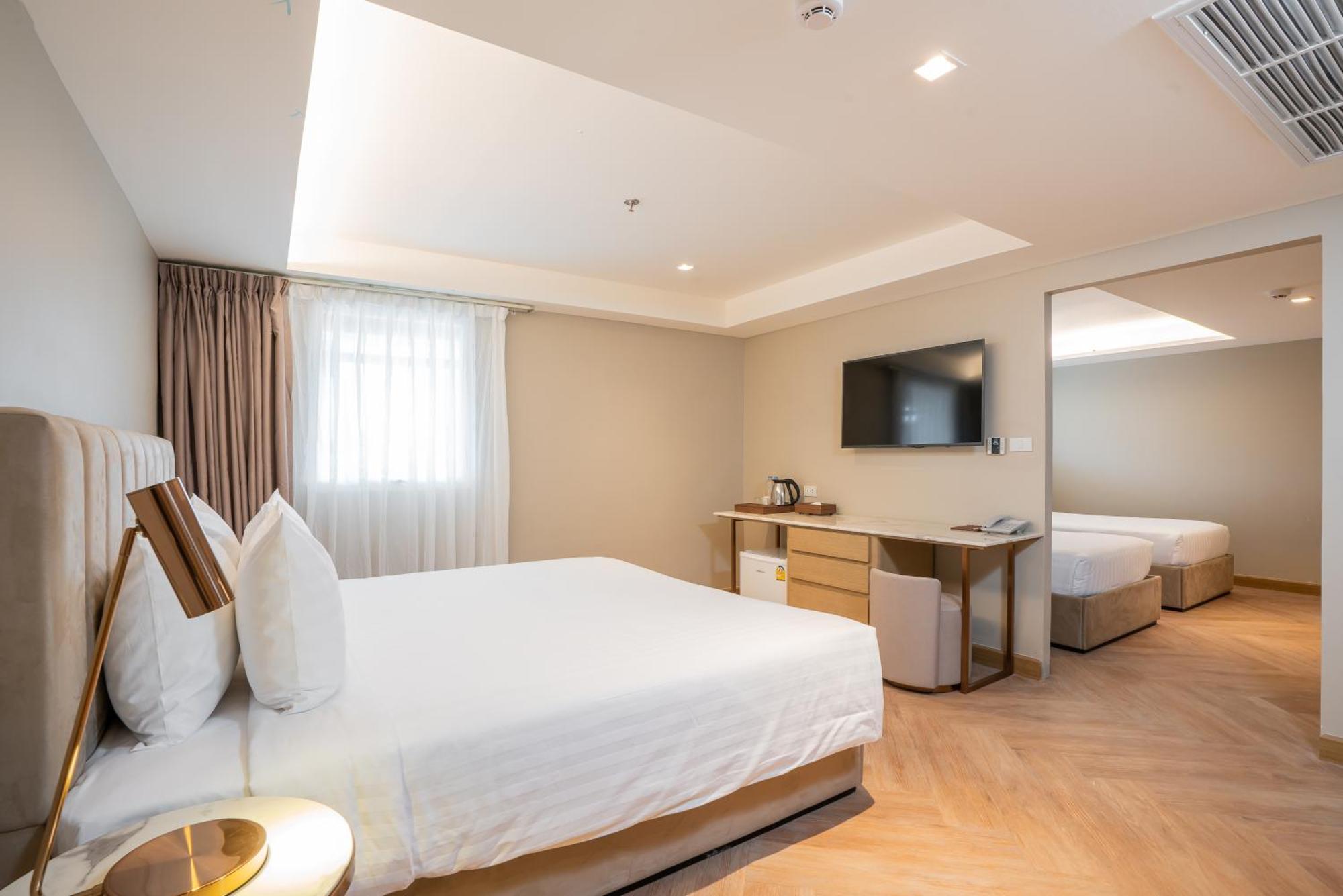 Away Riverside Kene Hotell 4*