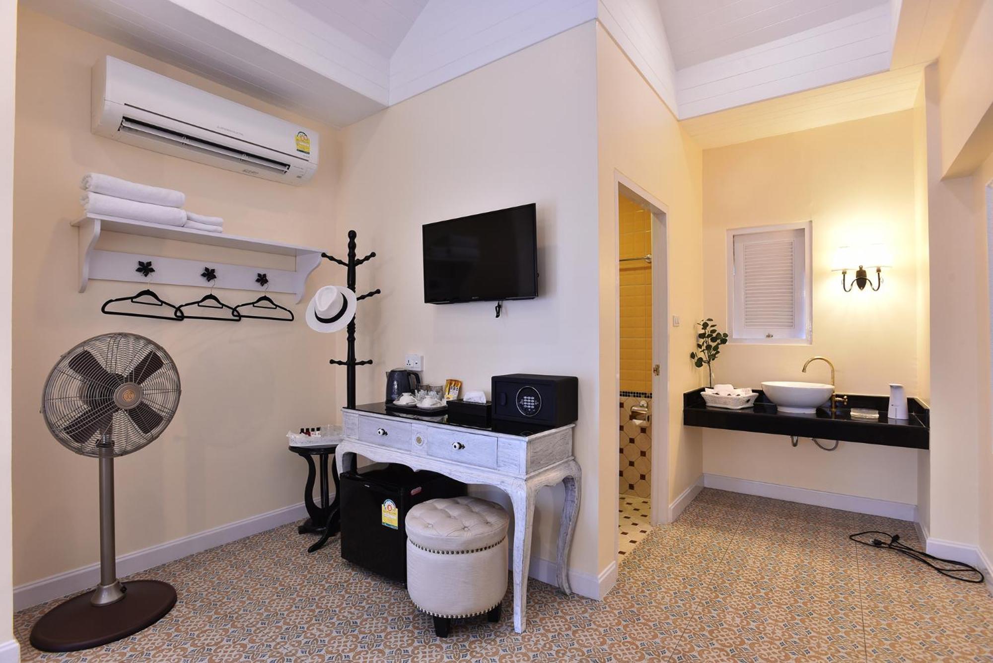 Noursabah Boutique Bed Bed and breakfast Bangkok