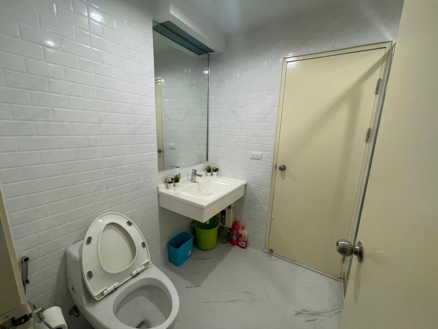 Apartment Cozy 1br Walk To Bts And Airport Rail Link Close To Malls G7 Bangkok
