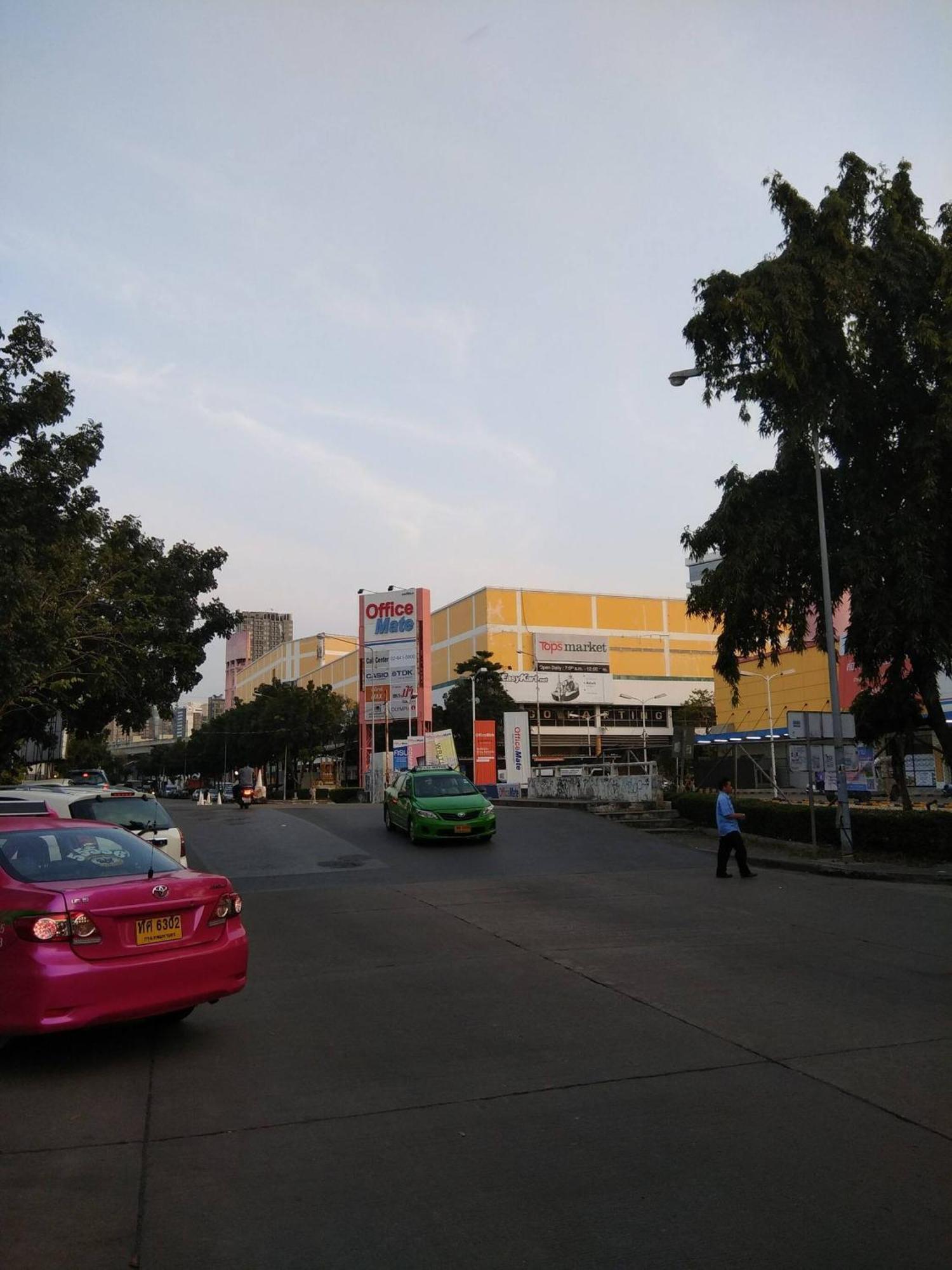 Savi Premium 1 Near Bkk Piyavet Hospital Casa vacanze