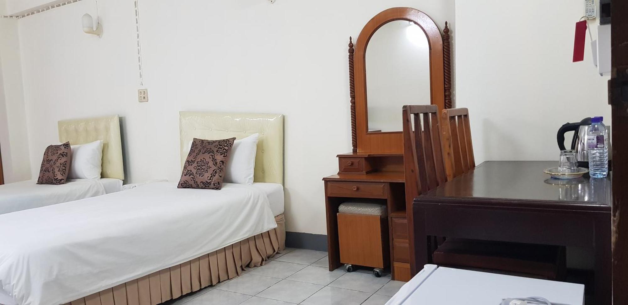 Hotel โรงแรมวินบางนา Win Bangna 3*