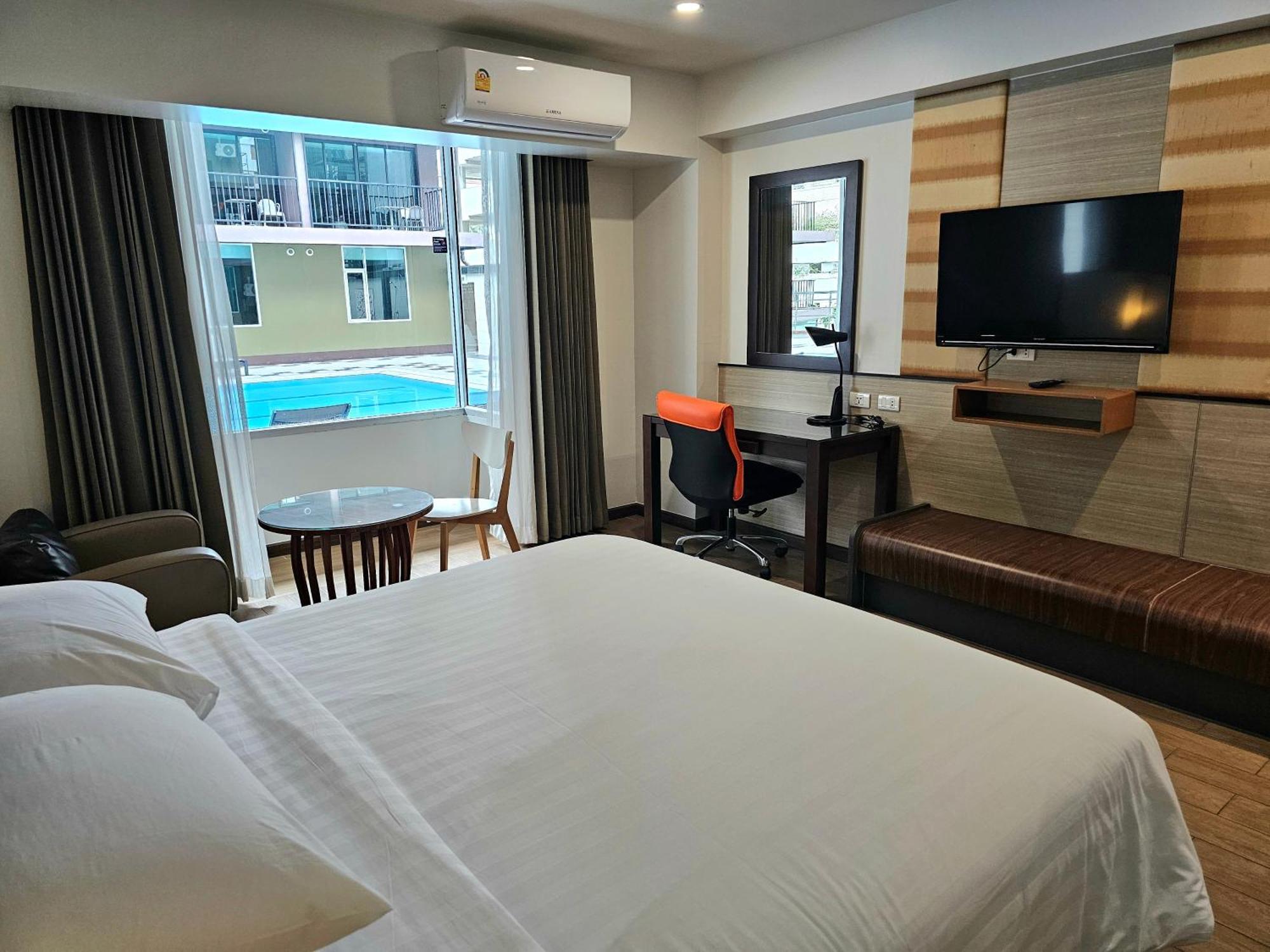 Dynasty Grande Hotel