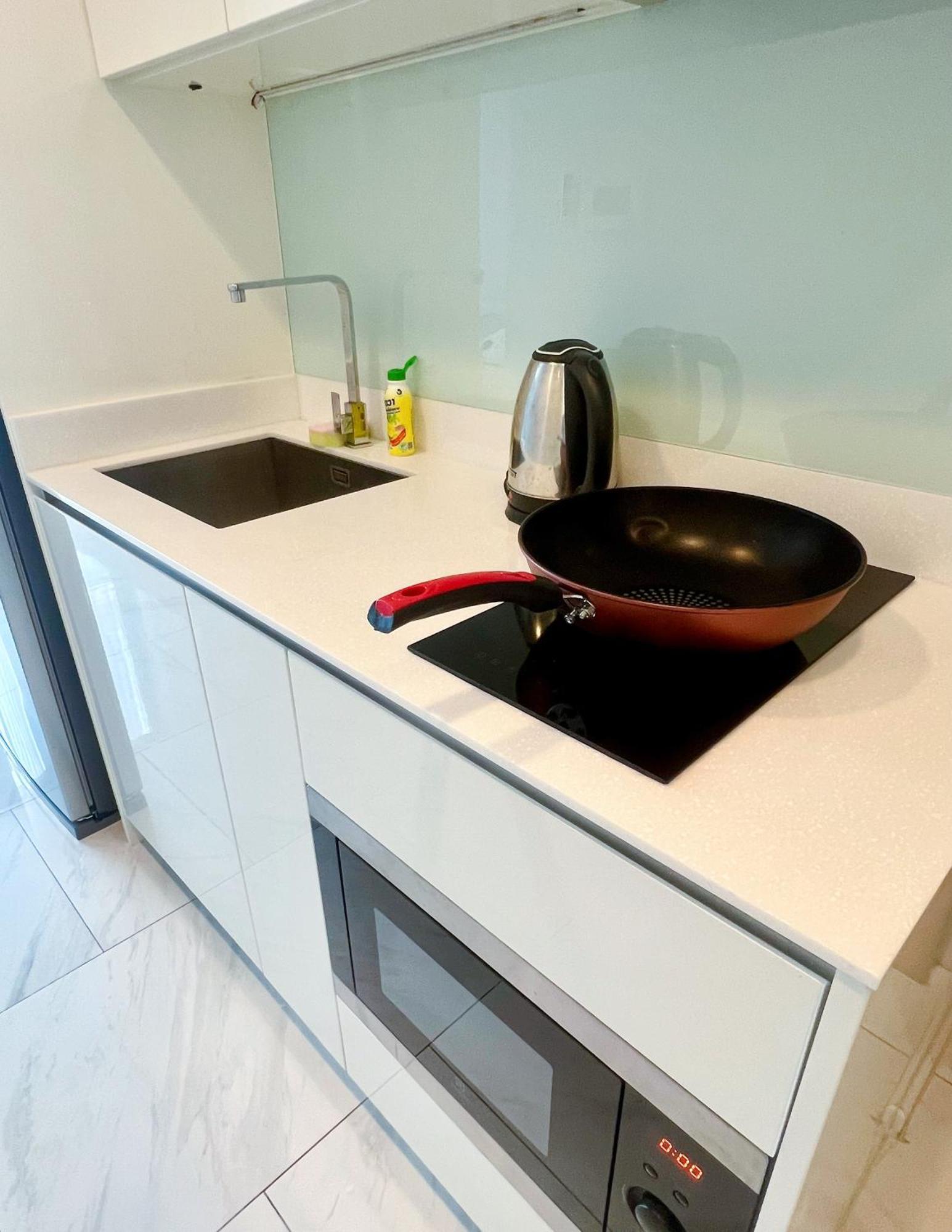 Hyde Sukhumvit 11 Nana & Five House Appartamento Bangkok