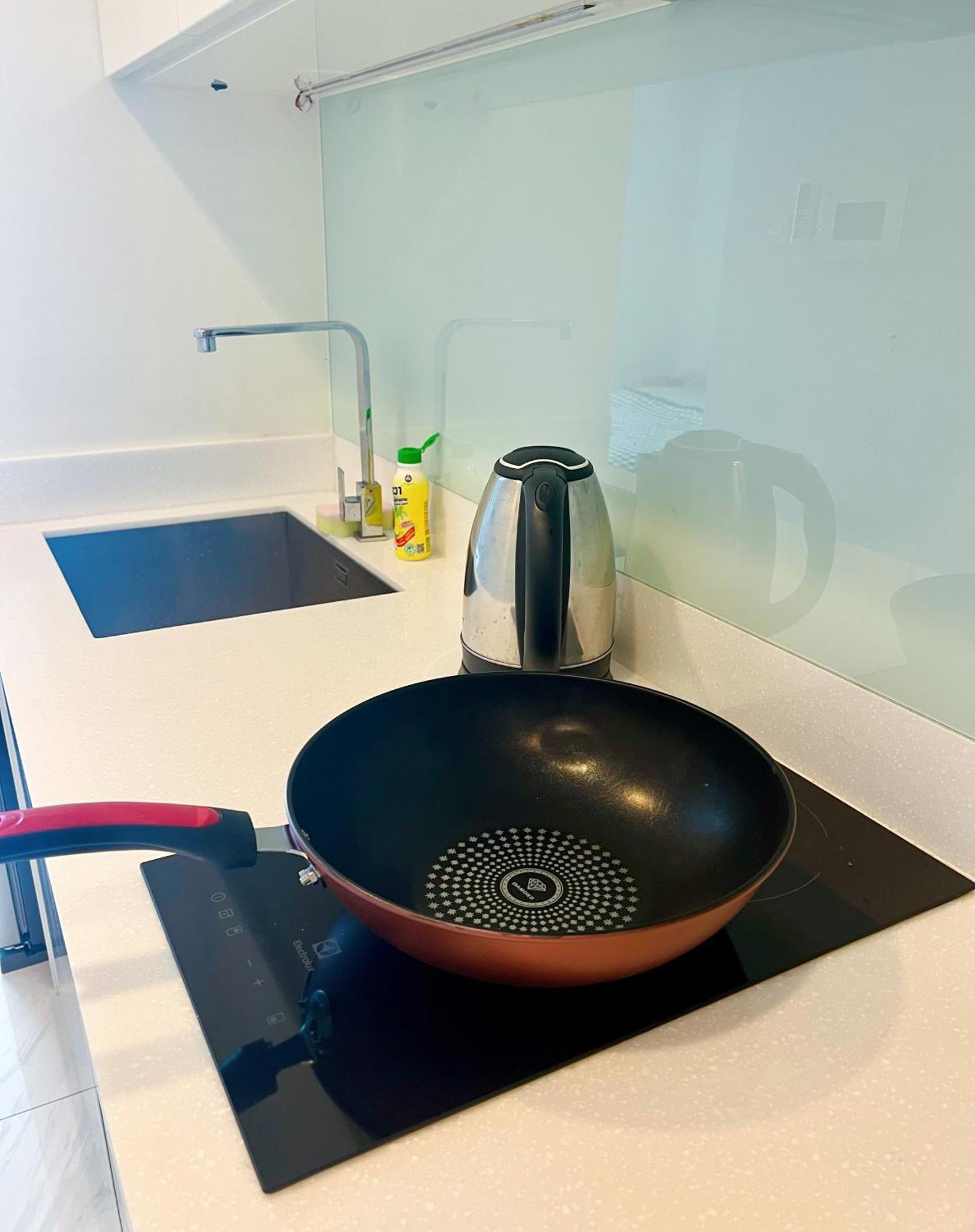 Appartamento Hyde Sukhumvit 11 Nana & Five House *