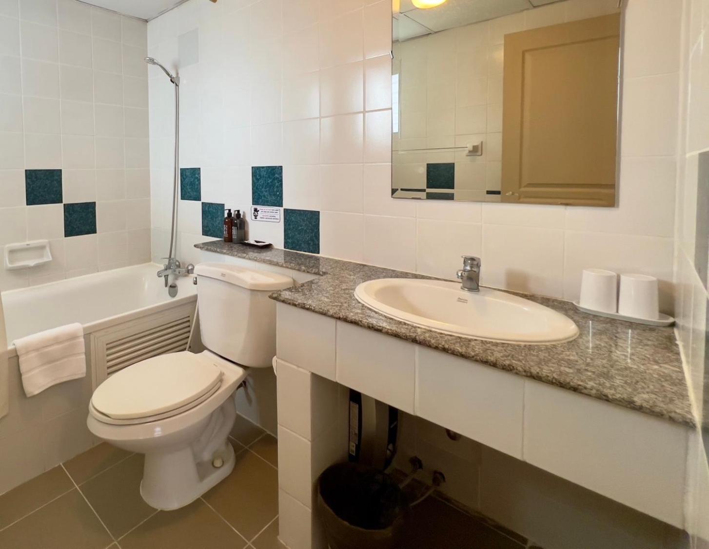 Khách sạn hẻo lánh Bu Place 4*