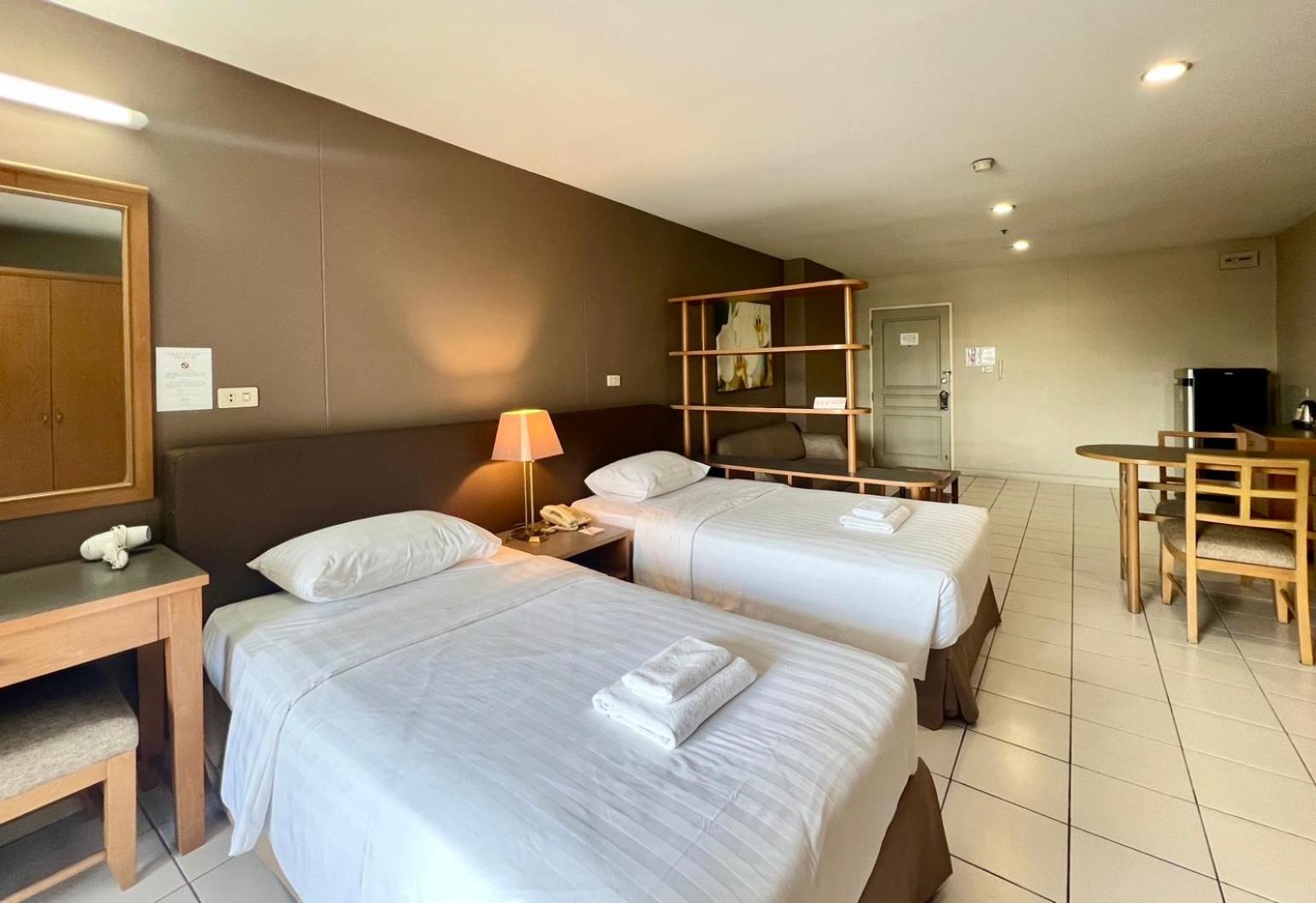 Khách sạn hẻo lánh Bu Place 4*