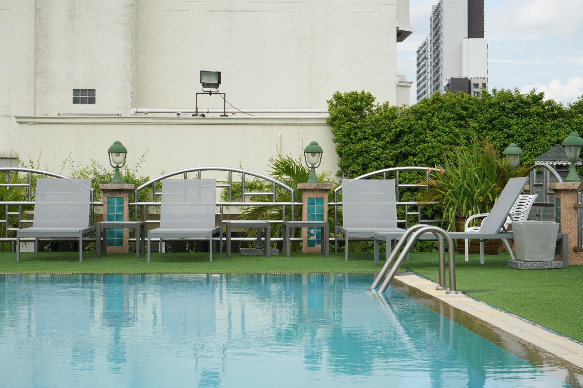 Royal 4* Bangkok