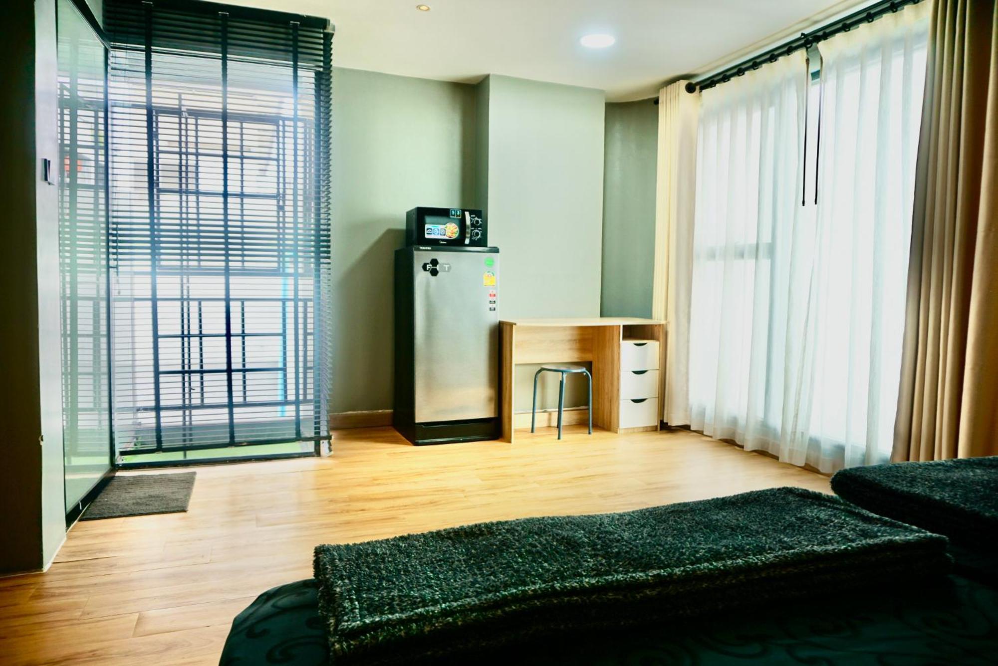 Pangsapuri Hash Silom Soi 3 - Hip And Funky With Rooftop View *