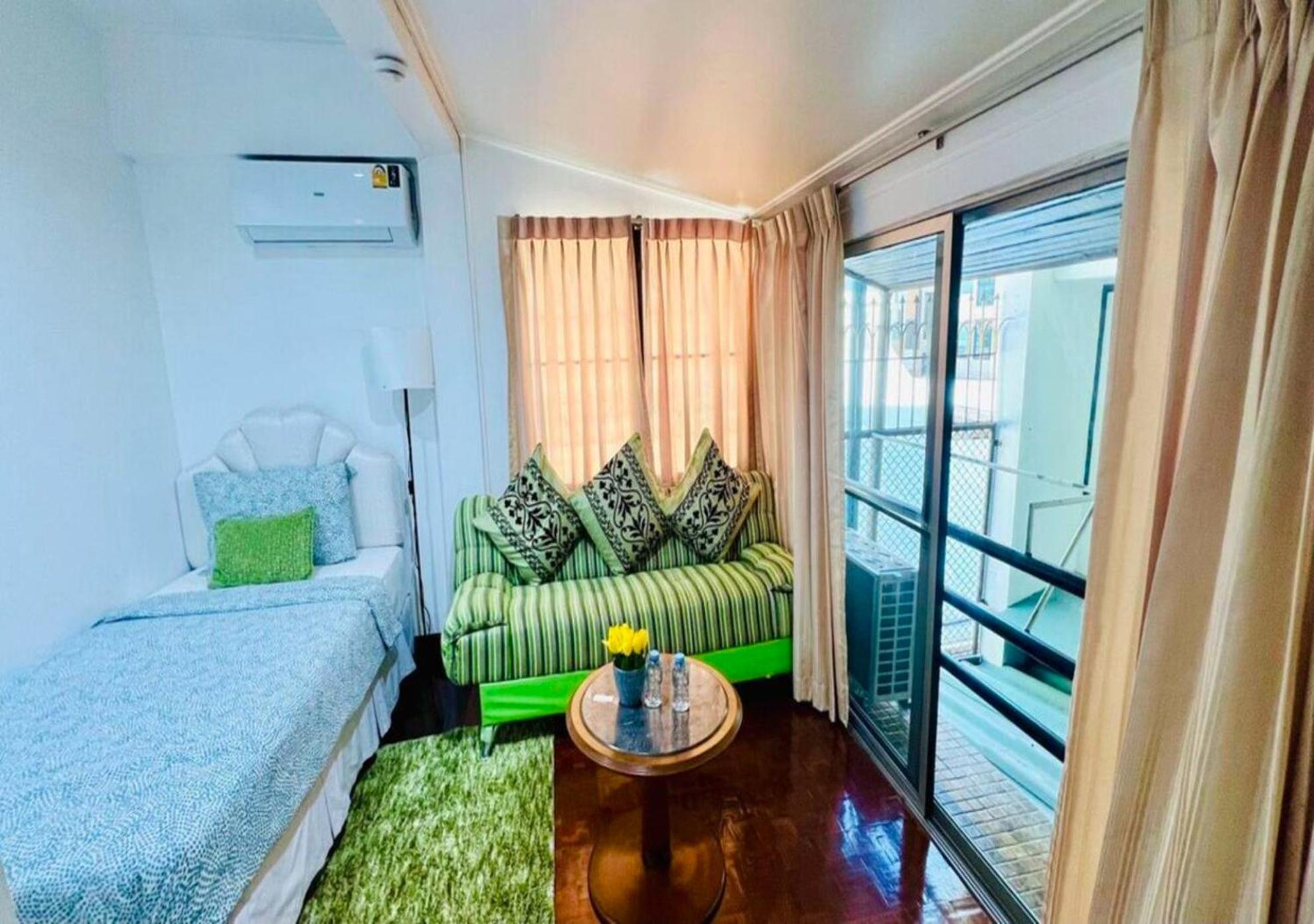 Ree House@soi Cowboy-asoke Bts-mrt Gasthuis