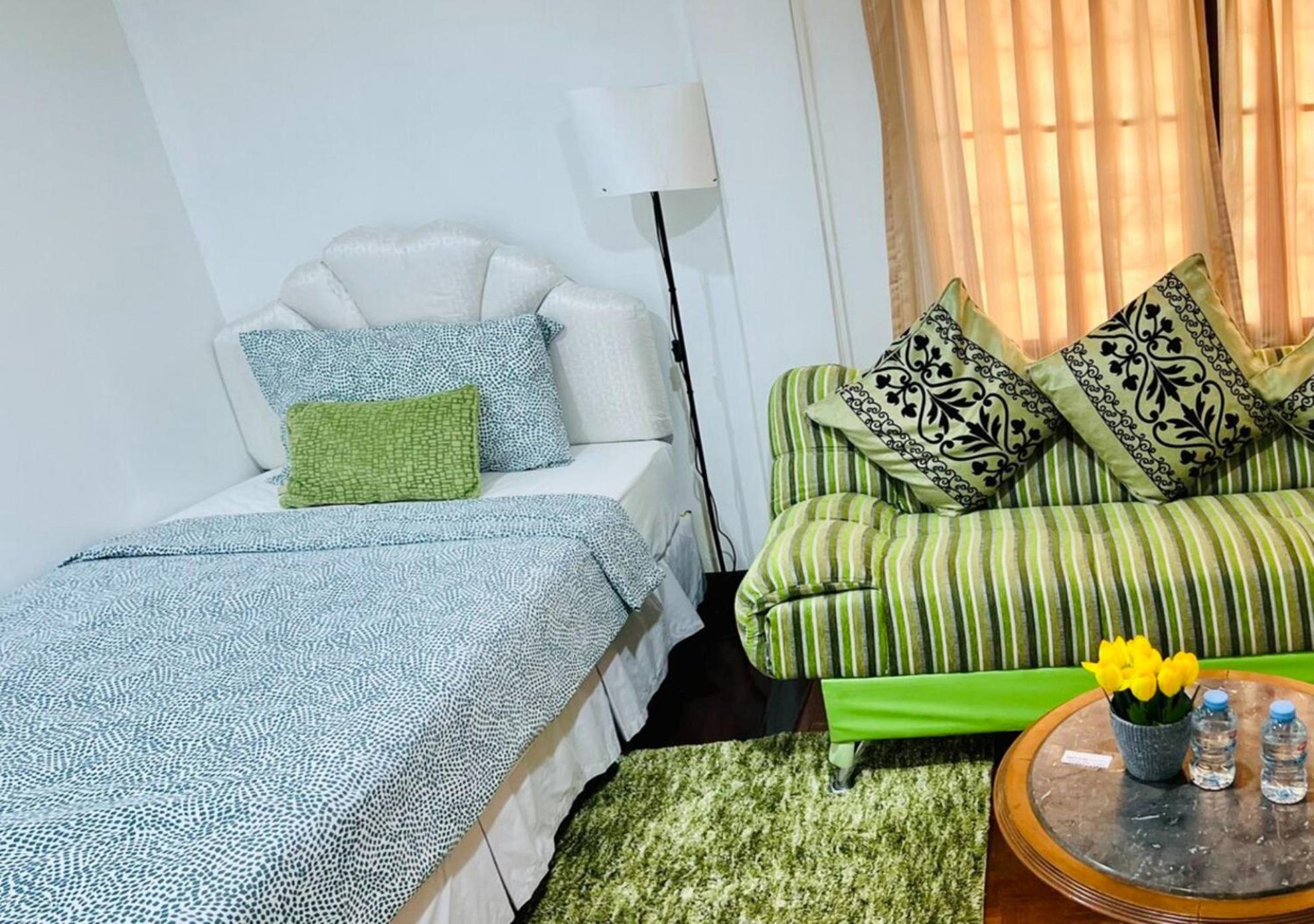 Gasthuis Ree House@soi Cowboy-asoke Bts-mrt