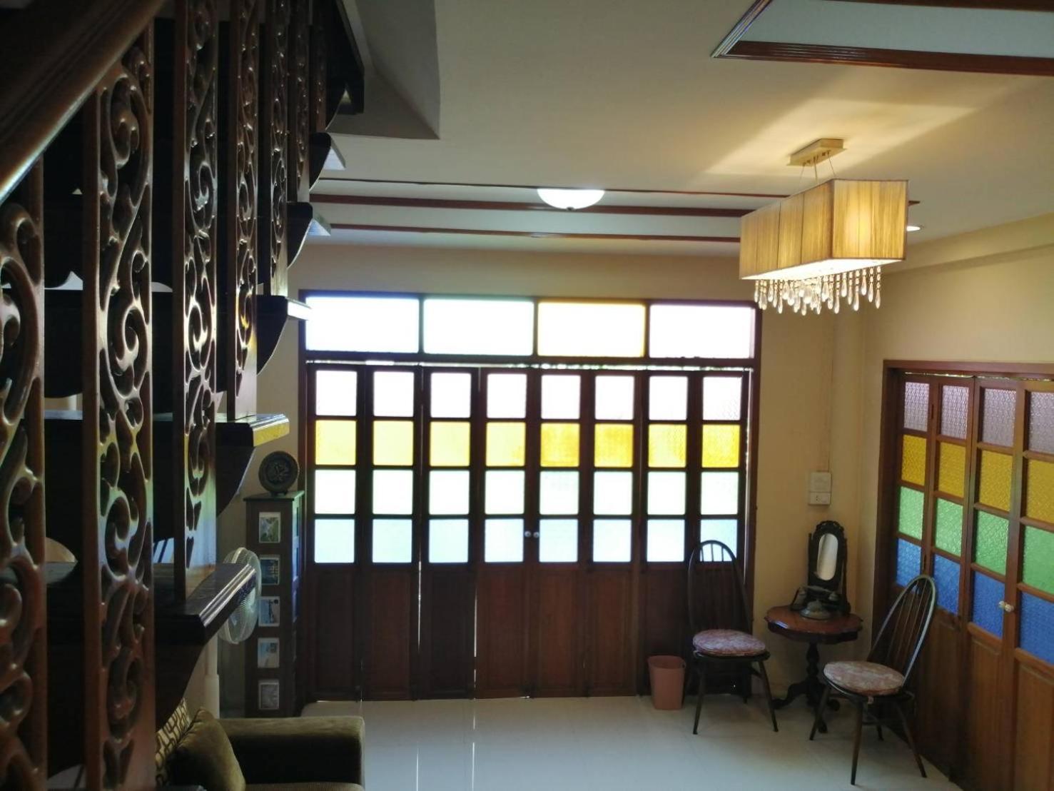 Baan Chay Sala, 2 Bedrooms House Near Airport * Bangkok