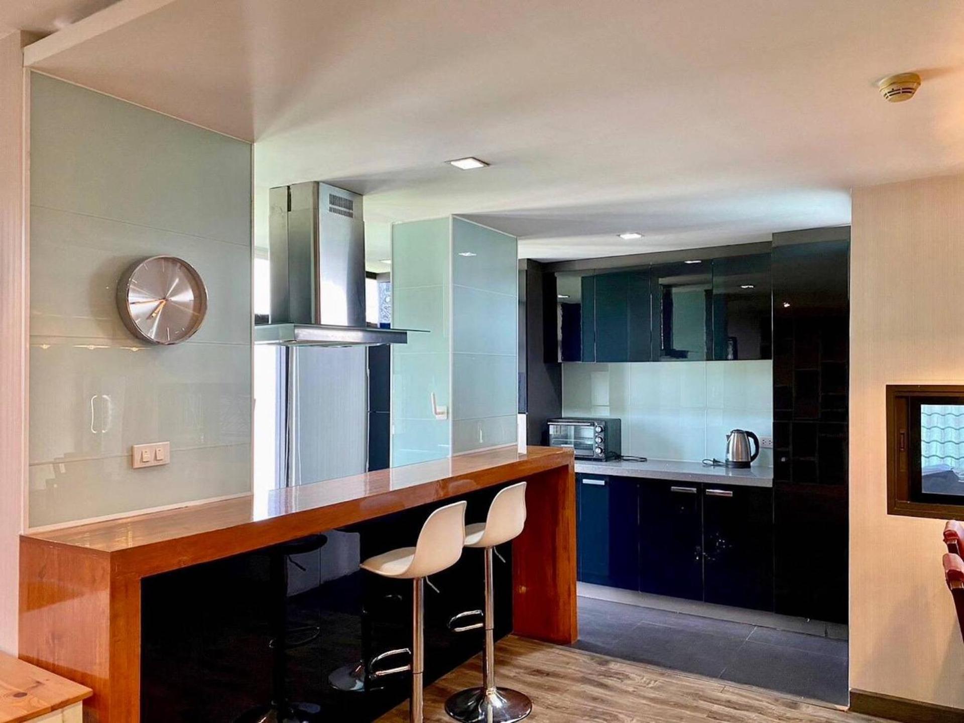Apartment W8 2 Plus Bedroom Luxury Private Floor Penthouse In Central Bkk *