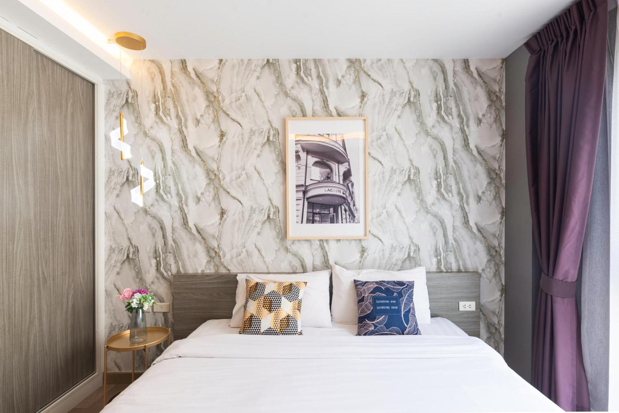 Dazzle Sukhumvit 7 By Lefoyer Appartamento Bangkok