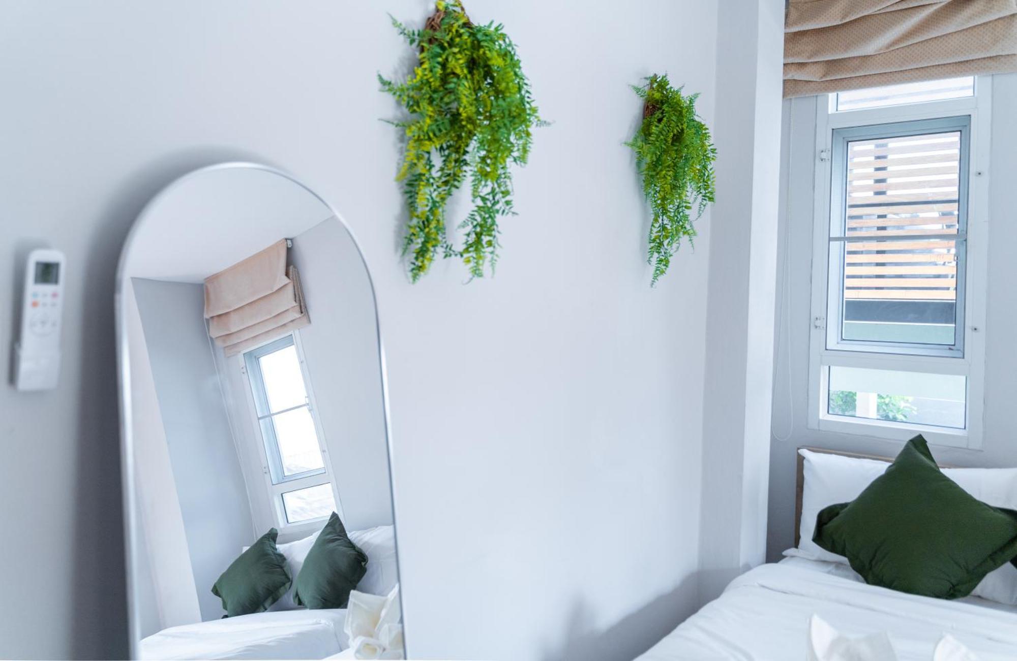 5 Star Spacious & Bright 4br House With Cinema Holiday home Bangkok