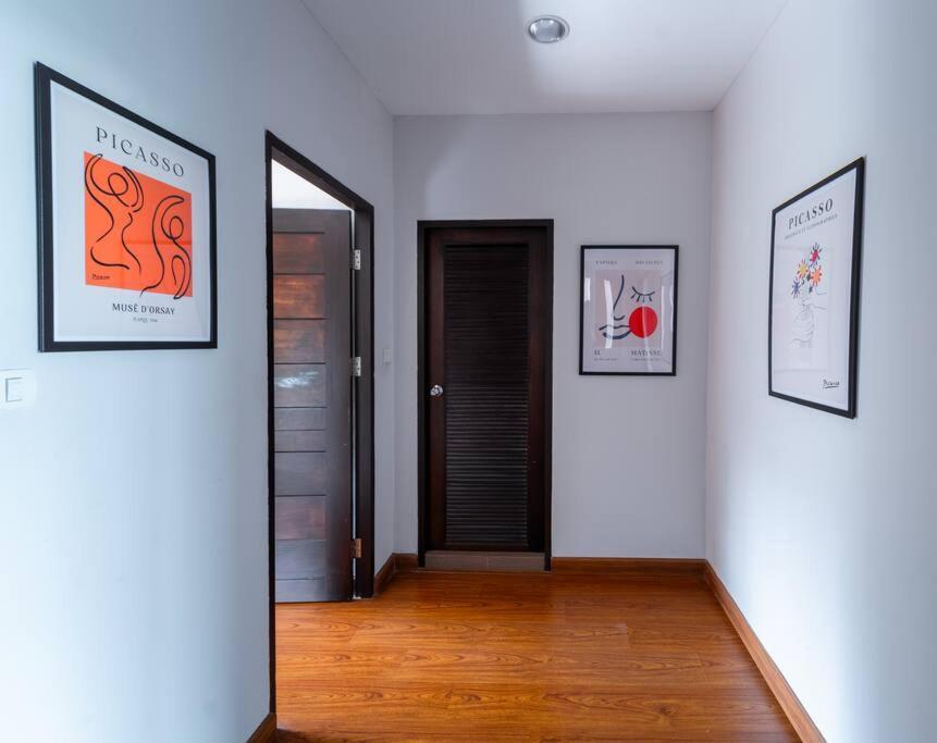 5 Star Spacious & Bright 4br House With Cinema *