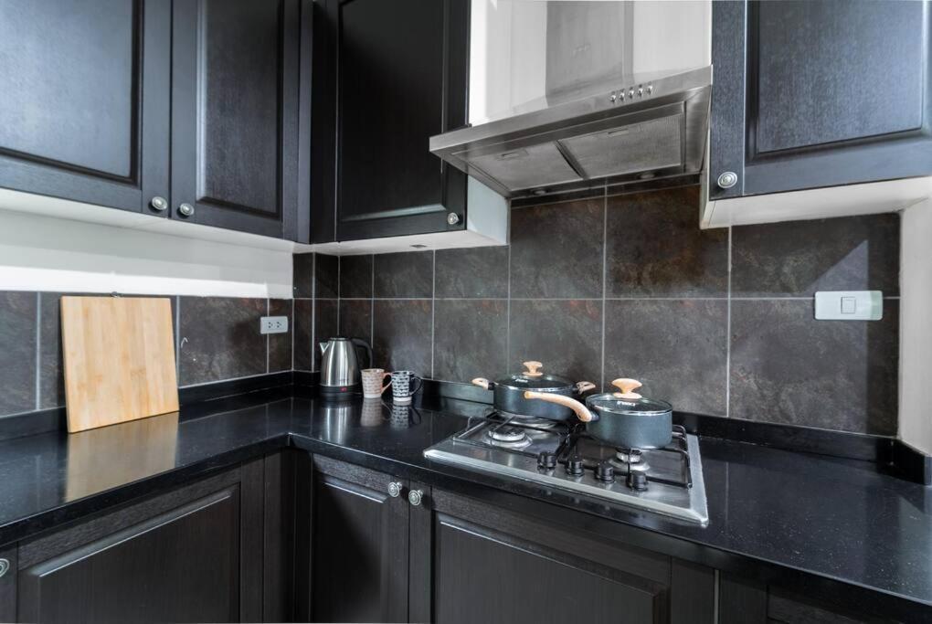 Holiday home 5 Star Spacious & Bright 4br House With Cinema