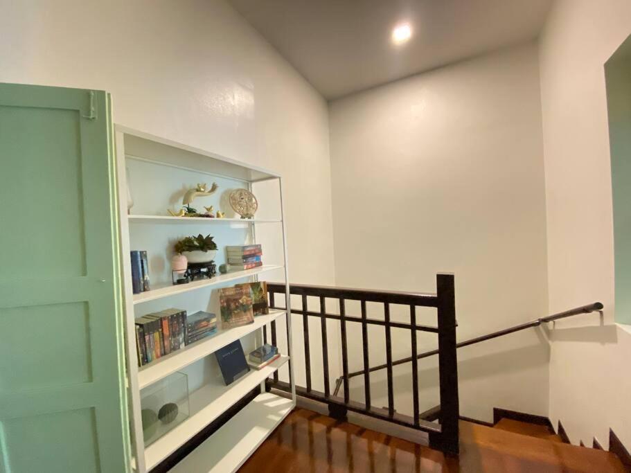 3br 4bedvilla Silom China Town Bts Surasak Special Offer * Bangkok