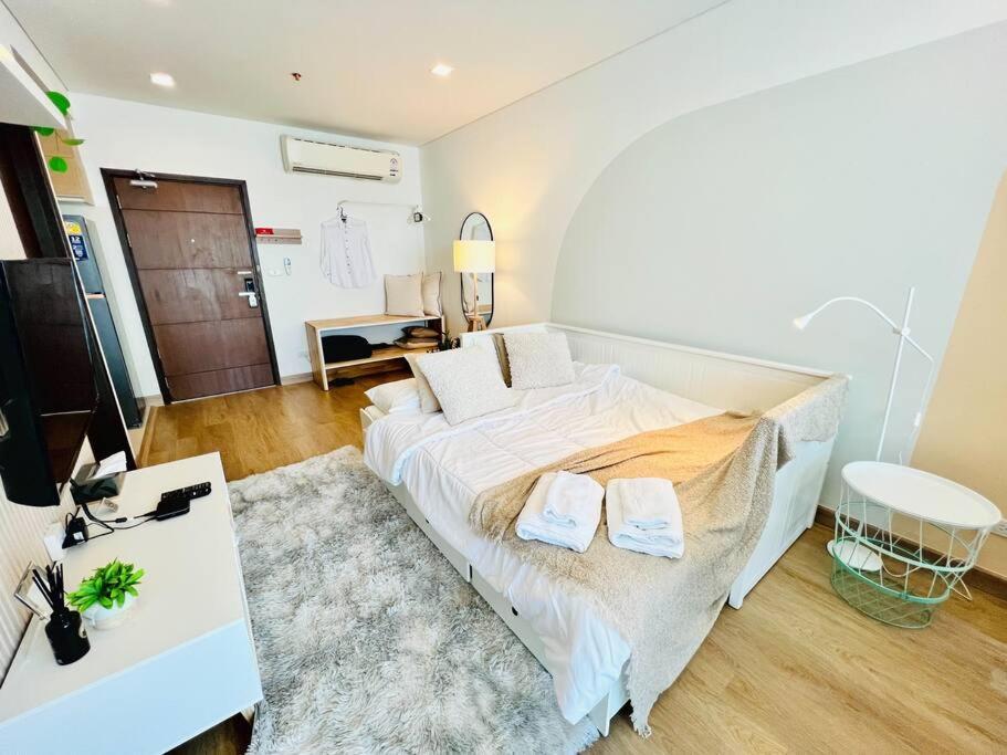 Apartment New Cozy 2bed 200m Bts Phrakhanong, 10min Thonglor Ekkamai Bangkok