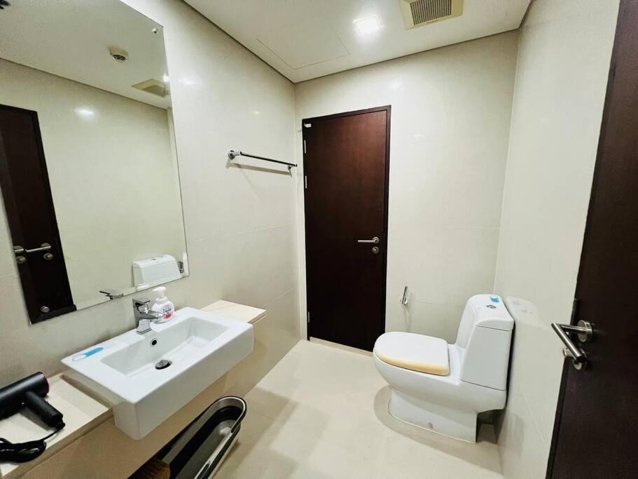 Apartment New Cozy 2bed 200m Bts Phrakhanong, 10min Thonglor Ekkamai Bangkok