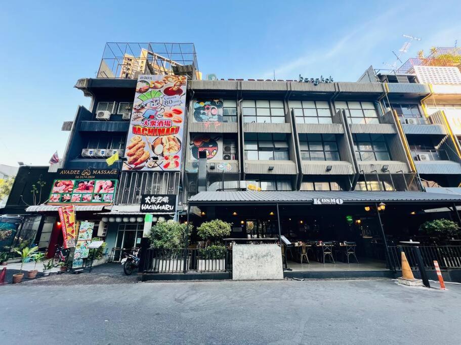 New Cozy 2bed 200m Bts Phrakhanong, 10min Thonglor Ekkamai * Bangkok