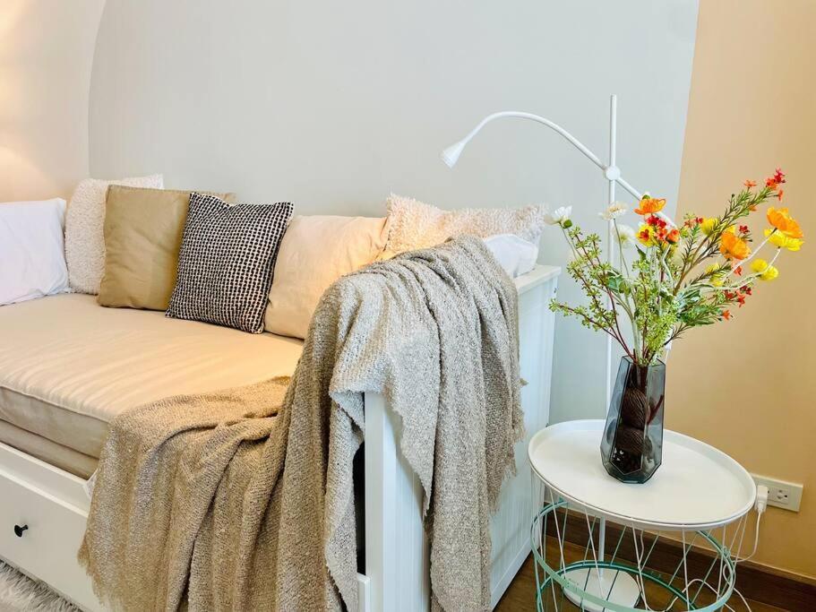 Apartment New Cozy 2bed 200m Bts Phrakhanong, 10min Thonglor Ekkamai Bangkok