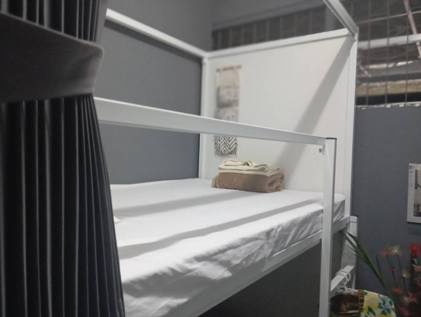 Butlers Wdh Hostel *