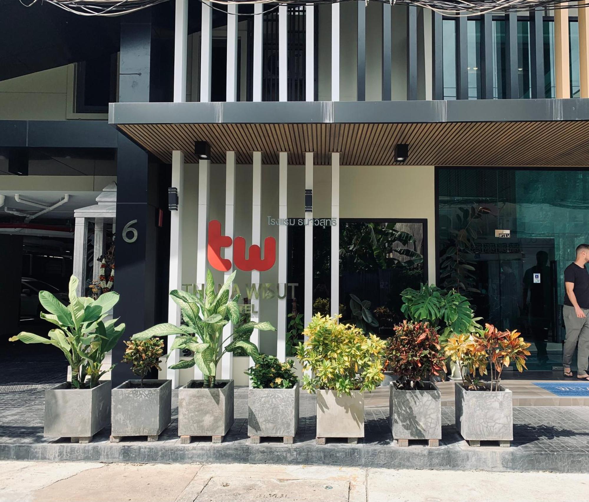 Hotel Thana Wisut