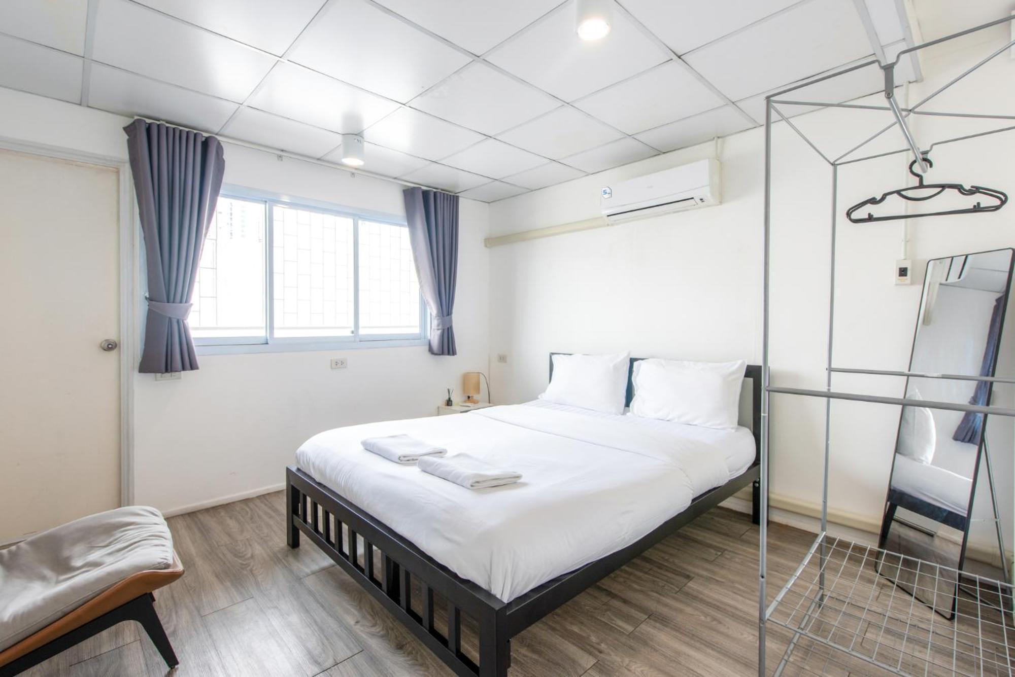 Auberge de jeunesse Piccolo Sukhumvit Hostel- Self Check-in After 6 Pm
