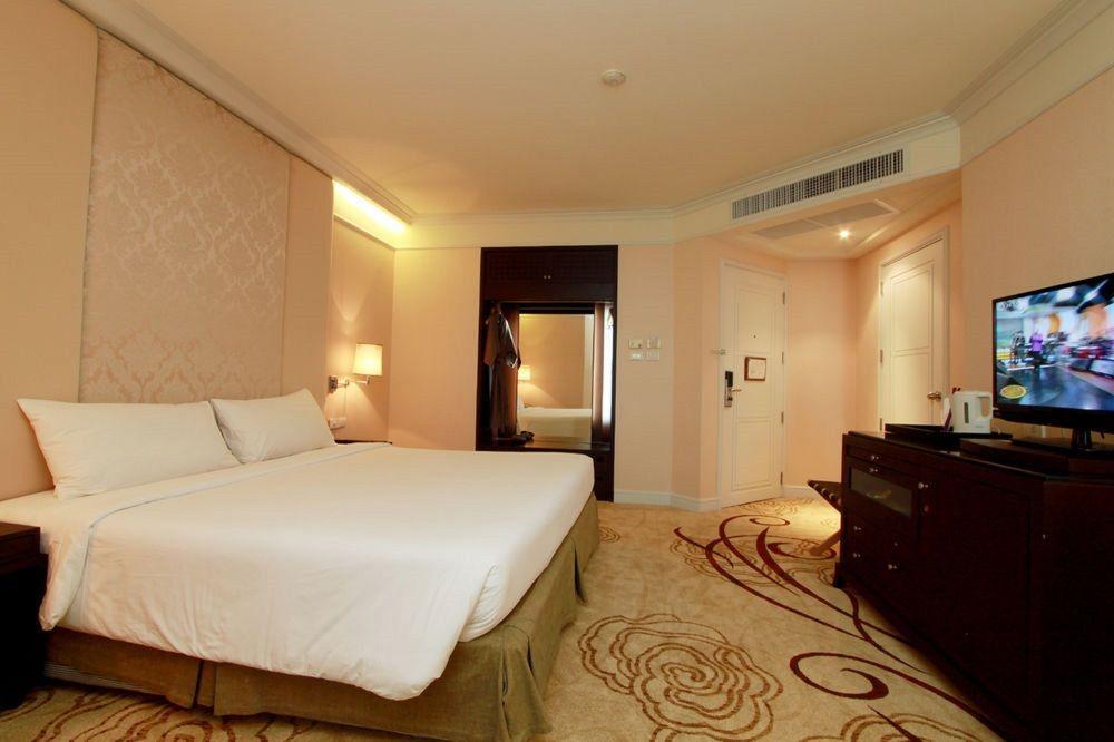 Hotel Miracle Grand Convenciones 4*