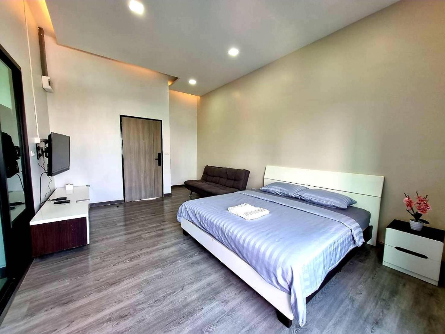 Aqua Residences อควา เรสซิเดนซ์ ห้องพักใหม่ให้เช่า ติดรถไฟฟ้าสถานีวุฒากาศ Bangkok