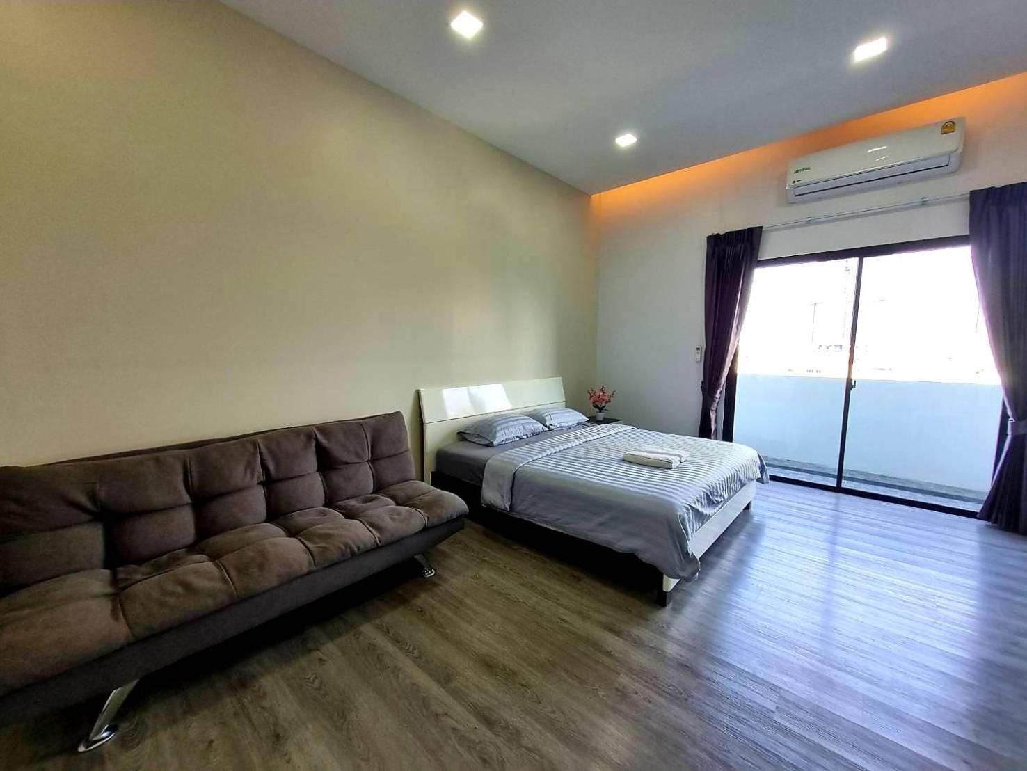 Apartment Aqua Residences อควา เรสซิเดนซ์ ห้องพักใหม่ให้เช่า ติดรถไฟฟ้าสถานีวุฒากาศ