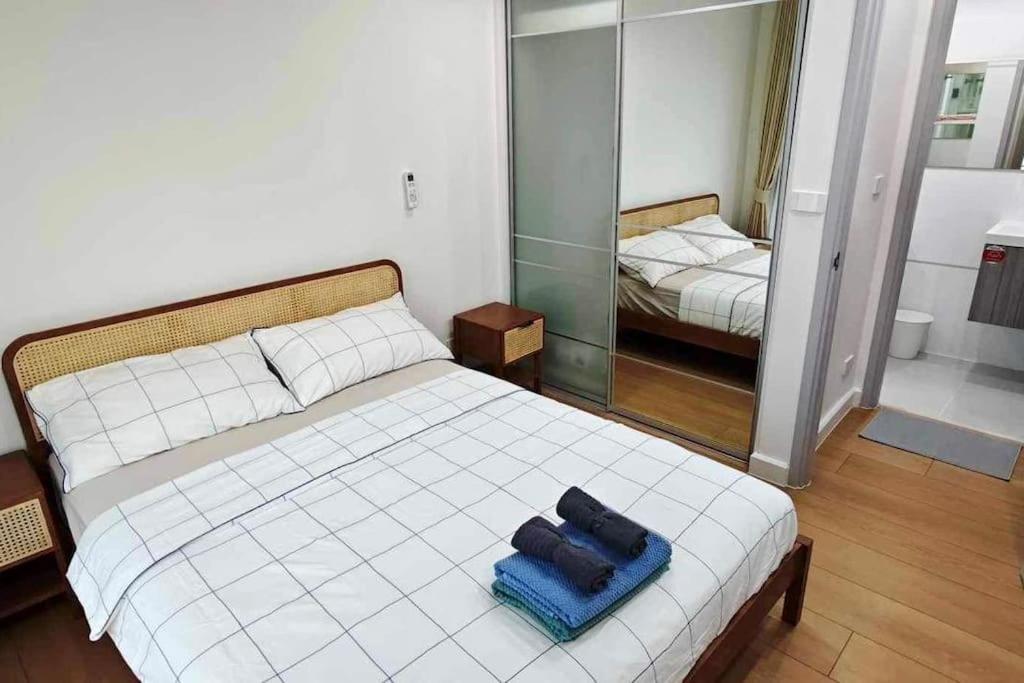 Pangsapuri 1bhk High Floor In Thonglor Wifi-pool-fitness Bangkok