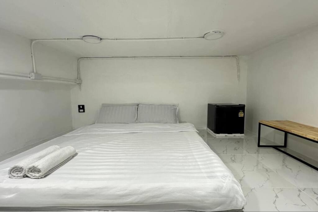 Megun Capsule 150 Cm Apartment