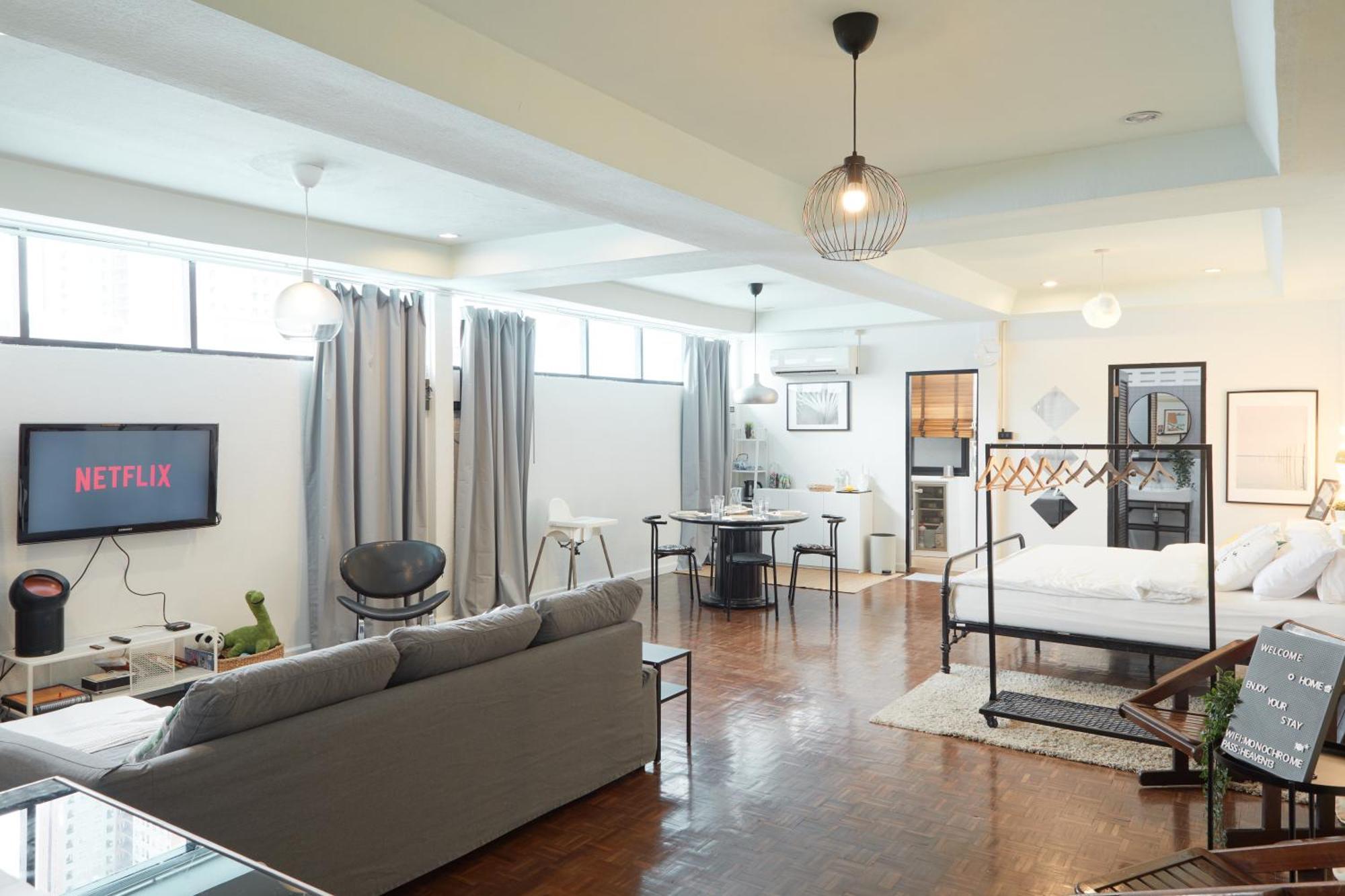 Spacious Design Loft With Rooftop * Bangkok