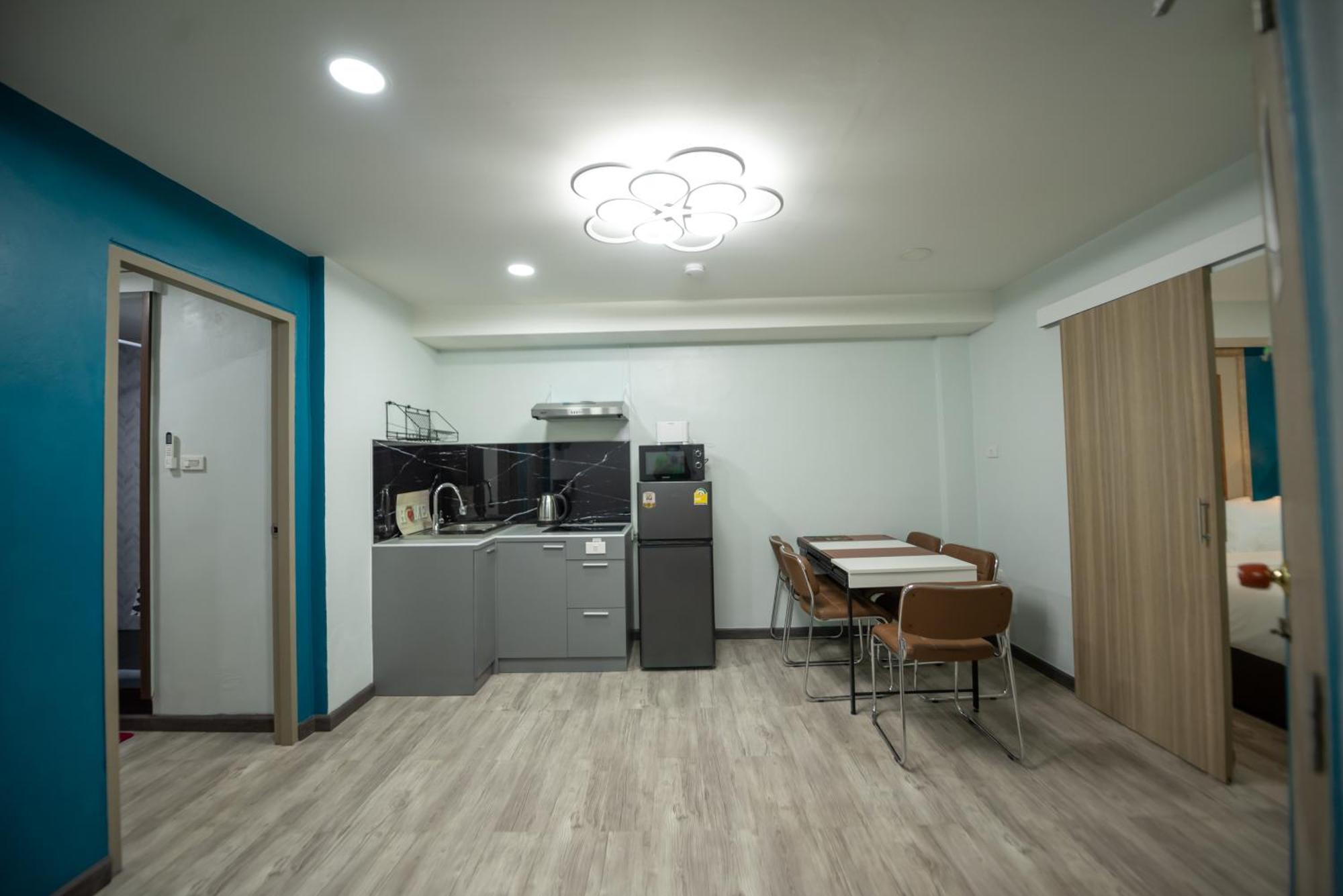 Apartahotel Skylink Homes *