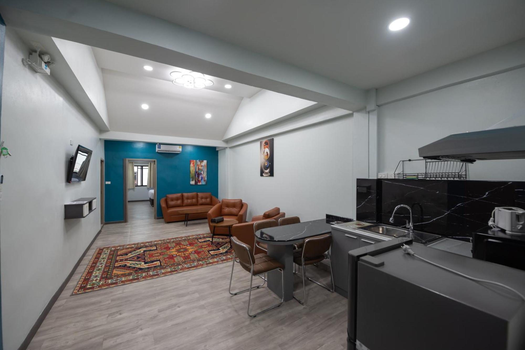 Skylink Homes Apartahotel