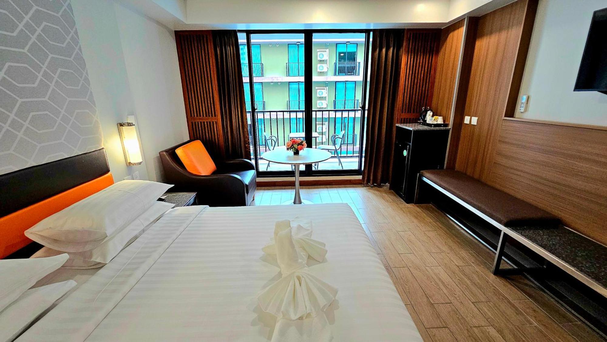 Dynasty Grande Bangkok