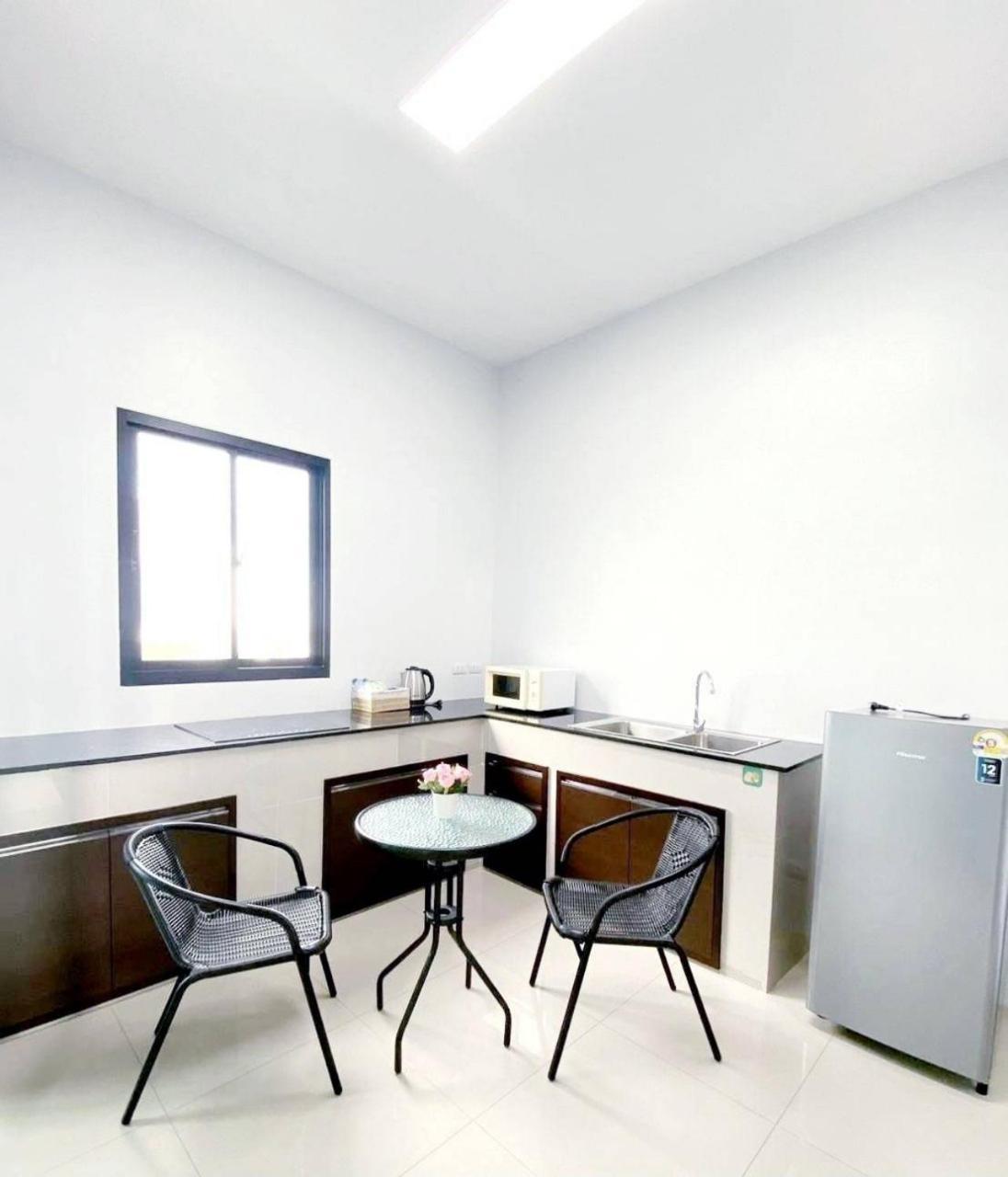 Apartment Aqua Residences อควา เรสซิเดนซ์ ห้องพักใหม่ให้เช่า ติดรถไฟฟ้าสถานีวุฒากาศ Bangkok