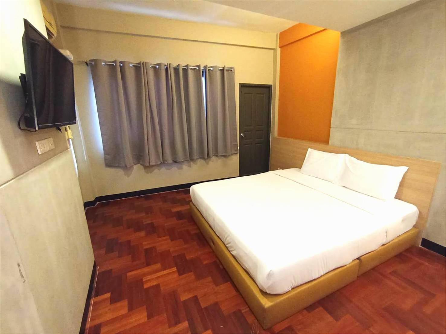 Appartamento Go Bts Surasak Silom Bkk โกอินน์ บีทีเอส สถานีสุรศักดิ์ *