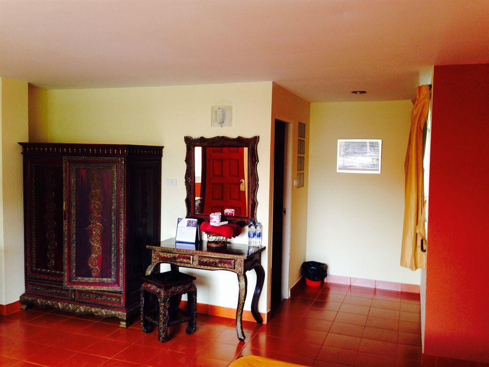 Hotel Penguin House 2*