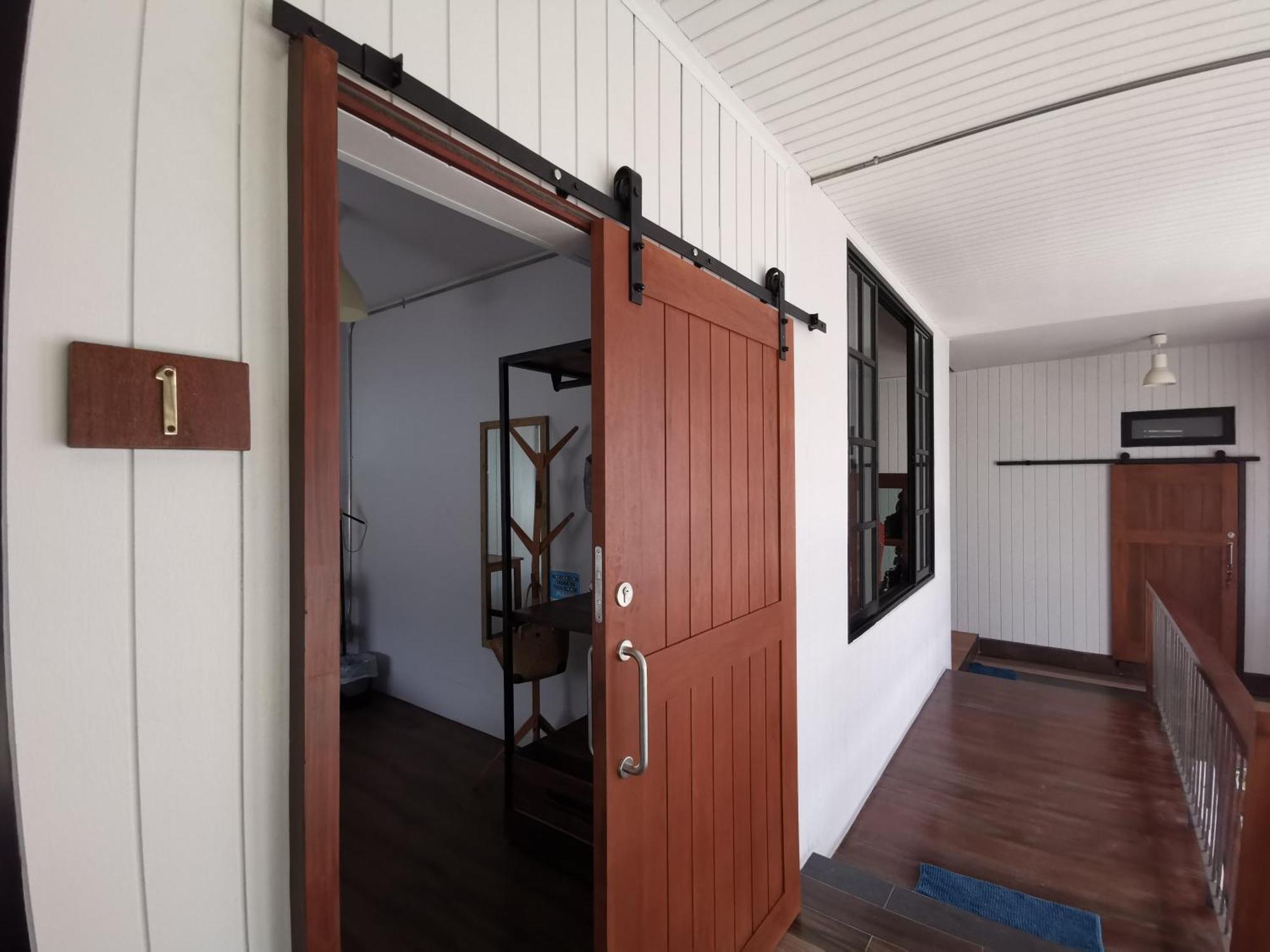 Asrama Liaw Base House Bangkok