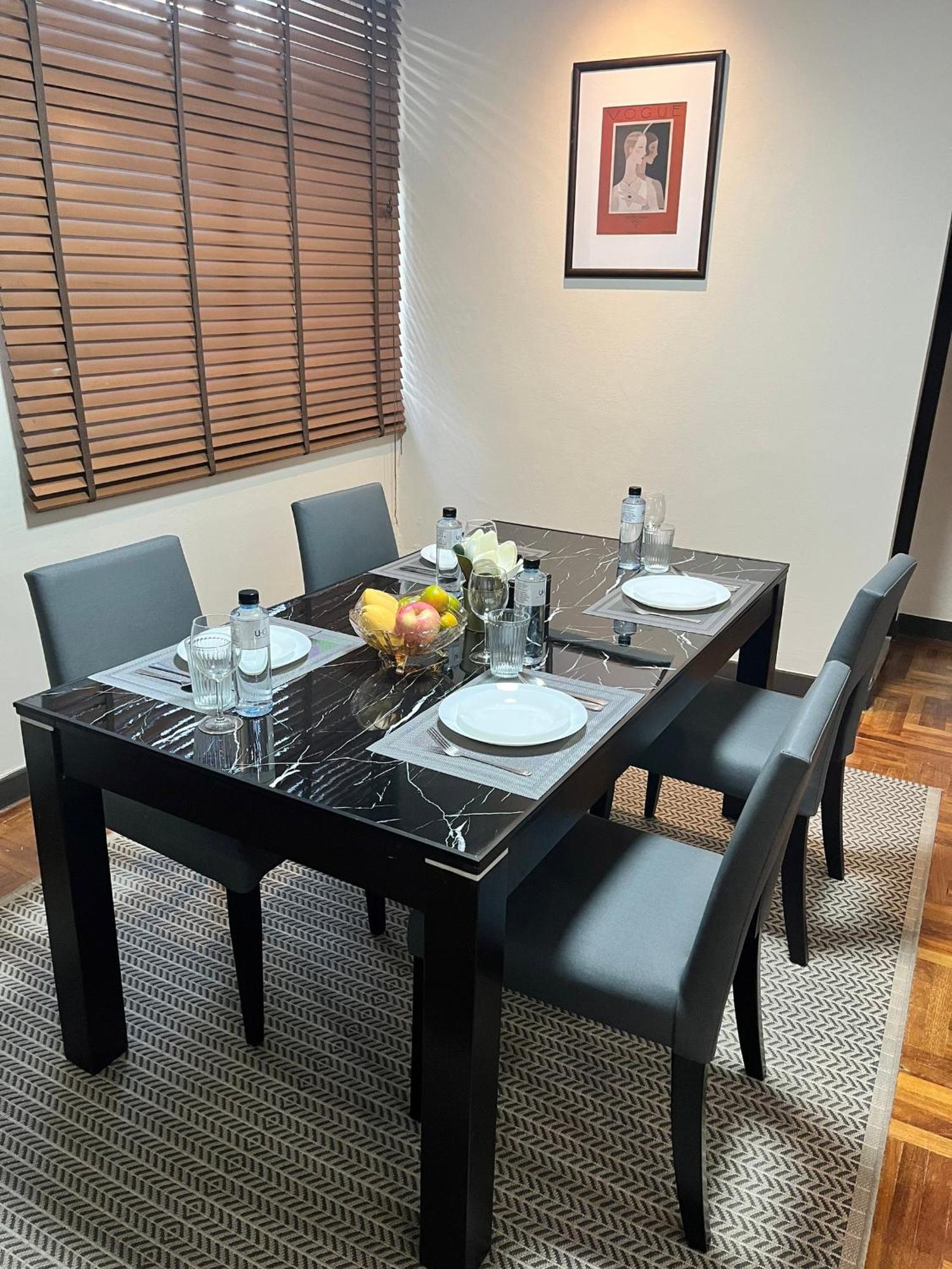 Asoke Sukhumvit By Uhg Apartahotel